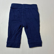 Load image into Gallery viewer, Unisex Tiny Little Wonders, cotton leggings / bottoms, EUC, size 000,  