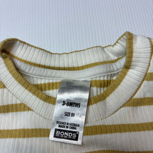 Load image into Gallery viewer, Unisex Bonds, ribbed stretchy romper, EUC, size 00,  