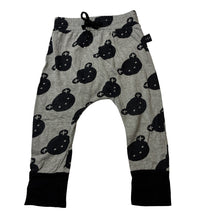 Load image into Gallery viewer, Unisex HUX BABY, grey marle leggings / bottoms, wash fade, FUC, size 2,  