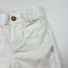 Load image into Gallery viewer, Unisex Jack &amp; Milly, white cotton shorts, elasticated, EUC, size 3,  