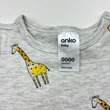 Load image into Gallery viewer, Unisex Anko, soft feel romper, giraffes, GUC, size 0000,  