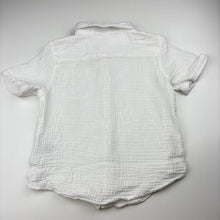Load image into Gallery viewer, Boys Cotton On, white crinkle cotton short sleeve shirt, EUC, size 5,  