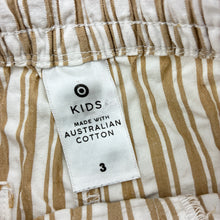 Load image into Gallery viewer, Boys Target, Aust cotton shorts, elasticated, FUC, size 3,  