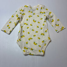 Load image into Gallery viewer, Unisex Bonds, stretchy bodysuit / romper, 2 rows of poppers, EUC, size 0000,  