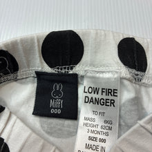 Load image into Gallery viewer, Girls Miffy, stretchy leggings / bottoms, GUC, size 000,  