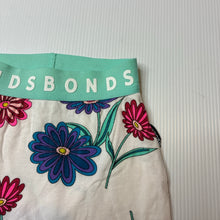 Load image into Gallery viewer, Girls Bonds, floral stretchy leggings / bottoms, GUC, size 000,  