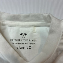 Load image into Gallery viewer, Unisex BETWEEN THE FLAGS, cotton tee / top, Bondi, EUC, size 0,  