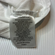 Load image into Gallery viewer, Unisex BETWEEN THE FLAGS, cotton tee / top, Bondi, EUC, size 0,  