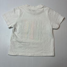 Load image into Gallery viewer, Unisex BETWEEN THE FLAGS, cotton tee / top, Bondi, EUC, size 0,  