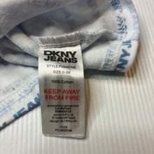 Load image into Gallery viewer, Unisex DKNY JEANS, soft feel cotton tee / top, EUC, size 000,  
