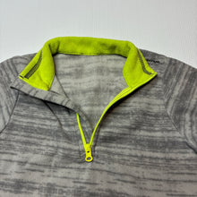 Load image into Gallery viewer, Unisex Quechua, fleece 1/4 zip sweater, no size, armpit to armpit: 32cm, shoulder to cuff: 35cm, GUC, size 4,  