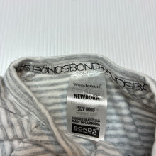 Load image into Gallery viewer, Unisex Bonds, striped zip wondersuit / zippy / romper, GUC, size 0000,  