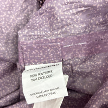 Load image into Gallery viewer, Girls macpac, lightweight spray jacket / raincoat, EUC, size 4,  