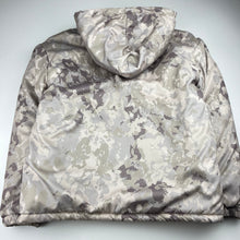 Load image into Gallery viewer, Boys SHEIN, fleece lined camo print jacket / coat, EUC, size 11-12,  