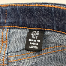 Load image into Gallery viewer, Unisex H&amp;M, skinny fit stretch denim jeans, adjustable, Inside leg: 44.5cm, FUC, size 6,  