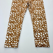 Load image into Gallery viewer, Girls lightweight, stretchy leggings, Inside leg: 39cm, EUC, size 3,  