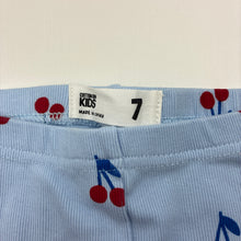 Load image into Gallery viewer, Girls Cotton On, ribbed stretchy leggings, Inside leg: 48cm, EUC, size 7,  