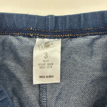 Load image into Gallery viewer, Girls H&amp;T, stretchy denim leggings, Inside leg: 33cm, GUC, size 3,  