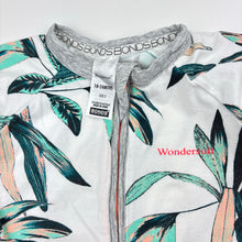 Load image into Gallery viewer, Unisex Bonds, zip wondersuit / zippy / romper, FUC, size 2,  