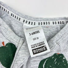 Load image into Gallery viewer, Unisex Bonds, zip wondersuit / zippy / romper, apples, GUC, size 00,  
