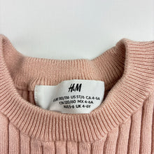 Load image into Gallery viewer, Girls H&amp;M, pink viscose blend ribbed knit top with flutter sleeves, EUC, size 5-6,  