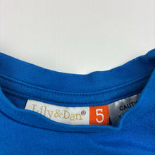 Load image into Gallery viewer, Boys Lily &amp; Dan, cotton long sleeve pyjama top, GUC, size 5,  