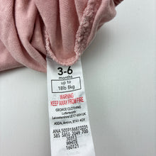 Load image into Gallery viewer, Girls George Clothing, pink cotton knit romper with ruffle sleeves, floral print, EUC, size 00,  