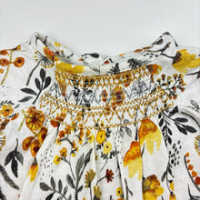 Load image into Gallery viewer, Girls Next, floral cotton long sleeve top, smocked neckline, FUC, size 1,  