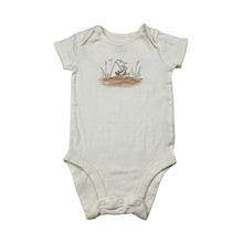 Load image into Gallery viewer, Unisex Carter's, cotton bodysuit / romper, GUC, size 000-00,  
