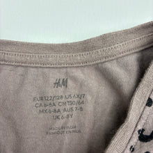 Load image into Gallery viewer, Girls H&amp;M, cotton blend long sleeve t-shirt, GUC, size 6-8,  