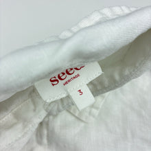 Load image into Gallery viewer, Boys Seed, white linen long sleeve shirt, EUC, size 3,  