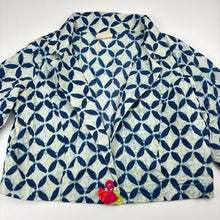 Load image into Gallery viewer, Girls utsa, lightweight cotton cropped top, GUC, size 12,  