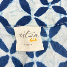 Load image into Gallery viewer, Girls utsa, lightweight cotton cropped top, GUC, size 12,  