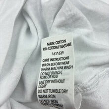 Load image into Gallery viewer, Unisex KID, plain white cotton t-shirt, GUC, size 4,  