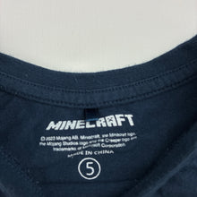Load image into Gallery viewer, Unisex Minecraft, Creeper cotton t-shirt, GUC, size 5,  