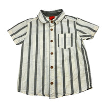 Load image into Gallery viewer, Boys Tilt, striped cotton short sleeve shirt, FUC, size 3,  