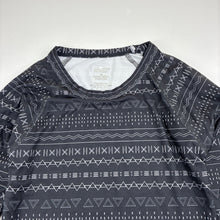 Load image into Gallery viewer, Unisex Crane, geometric triangle print long sleeve thermal t-shirt, EUC, size 10,  