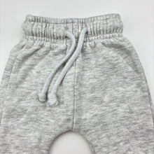 Load image into Gallery viewer, Unisex Baby Berry, grey cotton blend basic fleece lined track pants, elasticated, GUC, size 0000,  