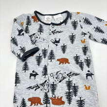 Load image into Gallery viewer, Unisex Baby Berry, cotton blend romper, bear, GUC, size 00,  