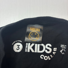 Load image into Gallery viewer, Unisex Nirvana, black cotton long sleeve t-shirt, EUC, size 3,  