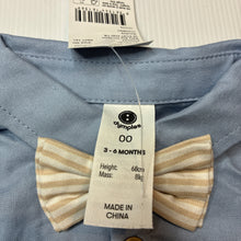 Load image into Gallery viewer, Boys Dymples, blue cotton short sleeve shirt, bow tie, embroidered, NEW, size 00,  