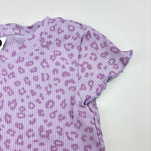 Load image into Gallery viewer, Girls KID, stretch cotton ribbed t-shirt, GUC, size 3,  