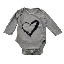 Load image into Gallery viewer, Unisex Bambooloui, grey bamboo blend long sleeve bodysuit, heart, FUC, size 000,  