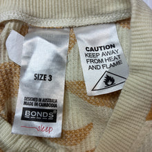 Load image into Gallery viewer, Unisex Bonds, cotton blend waffle pyjama top, minor marks, FUC, size 3,  
