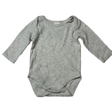 Load image into Gallery viewer, Unisex Baby Berry, grey cotton long sleeve bodysuit, EUC, size 00,  