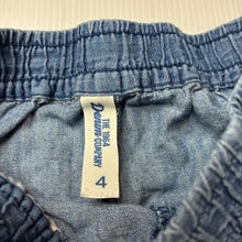 Load image into Gallery viewer, Girls THE 1964 Denim COMPANY, blue chambray cotton ruffle shorts, elasticated, GUC, size 4,  