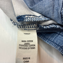 Load image into Gallery viewer, Girls THE 1964 Denim COMPANY, blue chambray cotton ruffle shorts, elasticated, GUC, size 4,  