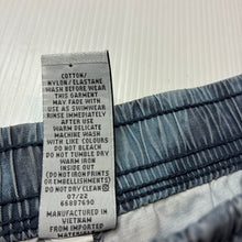 Load image into Gallery viewer, Unisex Target, blue cotton blend board shorts, GUC, size 9,  