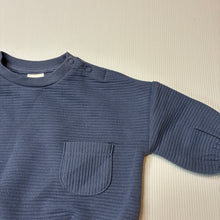 Load image into Gallery viewer, Unisex Dymples, blue ribbed knit sweater, EUC, size 000,  