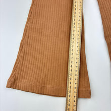 Load image into Gallery viewer, Girls Bonds, brown stretch cotton ribbed pants, elasticated, EUC, size 4,  